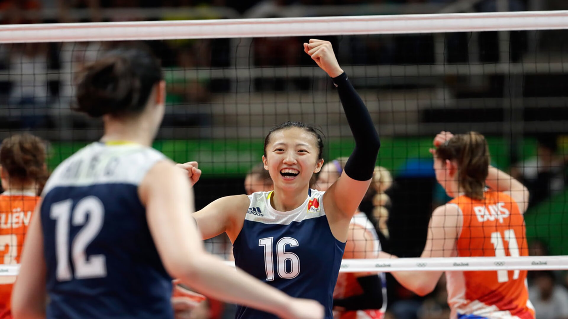 杜兰特连续七场得分超30分,独行侠极限挑战!